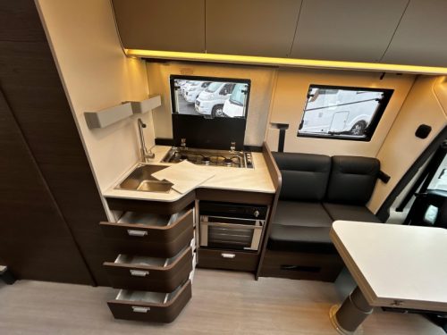Adria Coral Supreme 670 DL Leder, Adapt. Cruise foto: 11