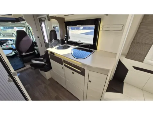 Chausson Welcome 711 TL Round Seating 4-person photo: 14