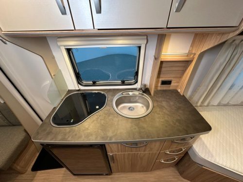 Eriba Nova Light 442 Crystal Silver foto: 19