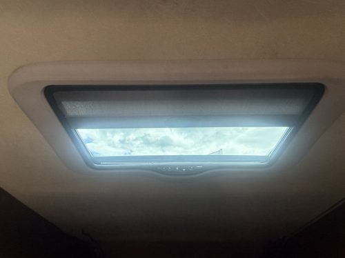 Westfalia ford nugget 4 berths air conditioning pop-top roof alloy wheels parking heater tow bar solar panel bearlock photo: 20