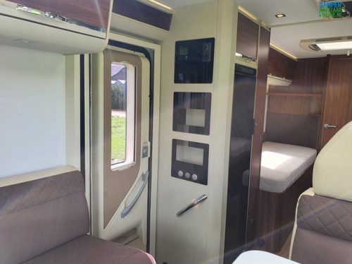 Adria Coral Plus S 670SLT photo: 12