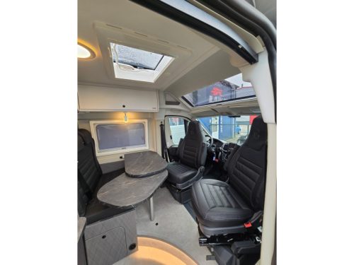 Etrusco CV 600 DB Plus Buscamper 6mtr photo: 7