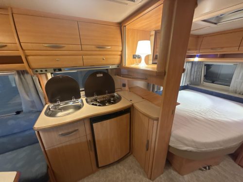 Fendt Saphir 470 TDB CAMA FRANCESA ASIENTO REDONDO AVANC&Eacute;  foto: 15