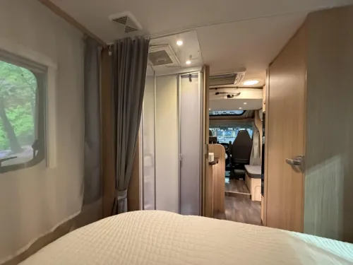 Sunlight T 69 L Queensbed - Hubdach  Foto: 15