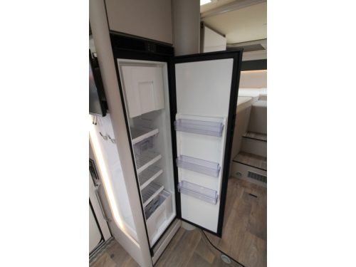 Hymer Tramp 685 S Face2Face - Single beds  photo: 26