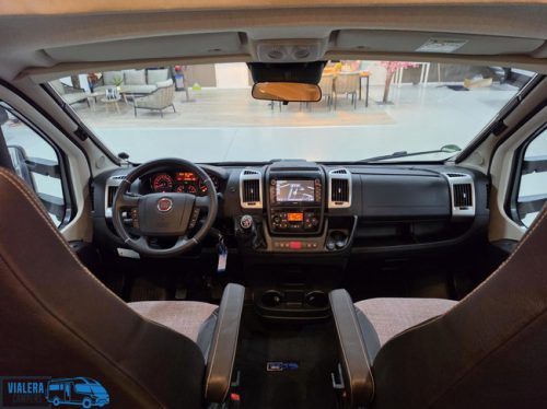 LMC Breezer H 607 Foto: 7