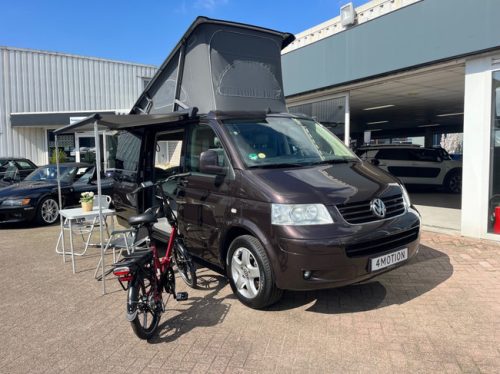 Volkswagen California T5 2.5tdi 4 Motion Pop-top roof Cruise Control Climate Control Bearlock CarPlay photo: 3