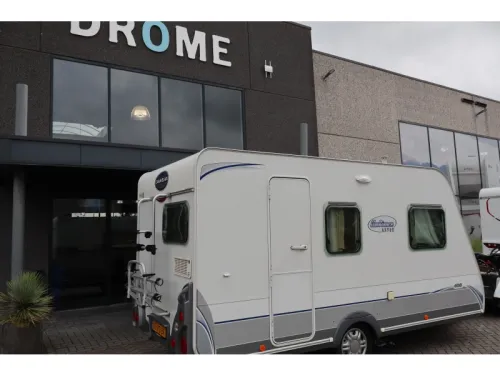 Caravelair Ambiance Style 400 MOVER+AWNING+BIKE RACK photo: 2
