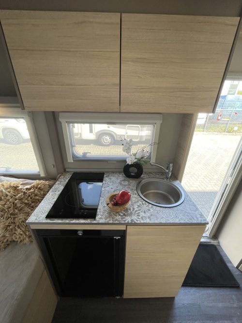 Weinsberg CaraCito TRANSVERSE BED+TRAIN SEATING 1st OWNER MOVER  photo: 12