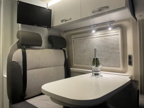 Hymer Free 600 Automaat Foto: 8