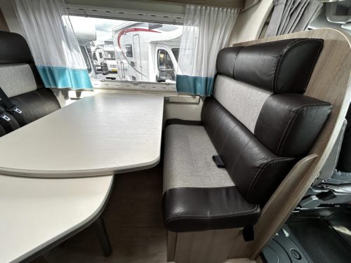 Chausson Flash 646 C Overcab/2017/Euro-6/6.20M photo: 20