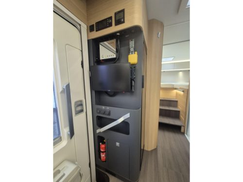 Adria Matrix 650 DL Face to face 2024 Foto: 17