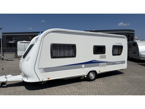 Hobby De Luxe 540 UL single beds dinette photo: 12