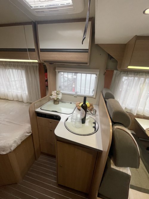 Hymer Capron Libert&eacute; VIP 690 VIP FRANSBED+HEFBED DAKAIRCO photo: 7