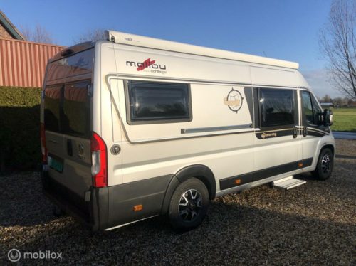 Carthago Malibu 640 Charming GT-Sky-View 160-PK Euro6 Camper Van with Single Beds Top-Condition! photo: 4