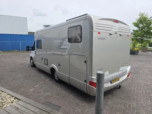 Hymer T 674 SL Star Edition 2010 photo: 3