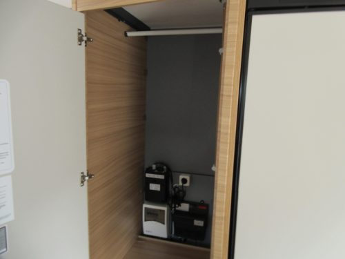 Dethleffs Nomad Avantgarde 510 LE AS NEW! TALL FRIDGE. photo: 14