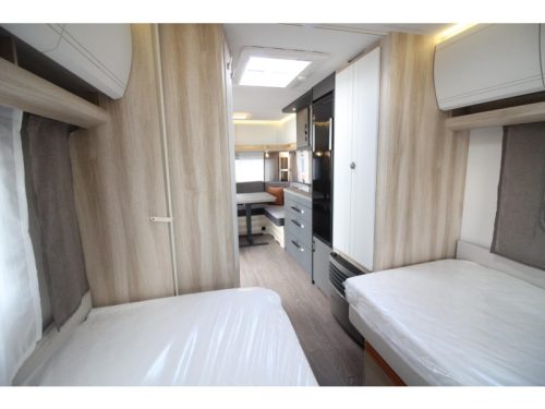 Hobby De Luxe 540 UL Model Year 2027 photo: 9