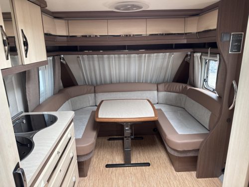 Hobby Prestige 560 WLU Mover/Bike rack/Air conditioning photo: 2