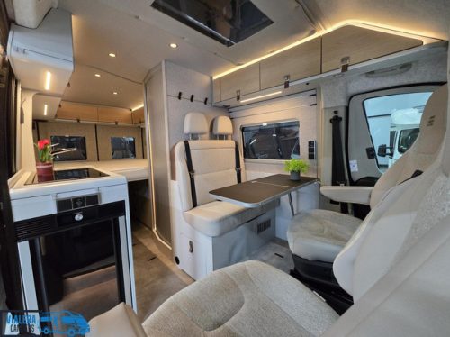 Hymer Yosemite 600 * Automatik* L&auml;ngsbetten*6-Meter* Foto: 18