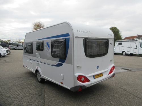 Knaus Sudwind 450 FU SAUBER UND MIT RANGIERHILFE  Foto: 16