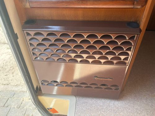 Pilote Pacific 65 PX FaceToFace,Fixed bed,Awning  photo: 12