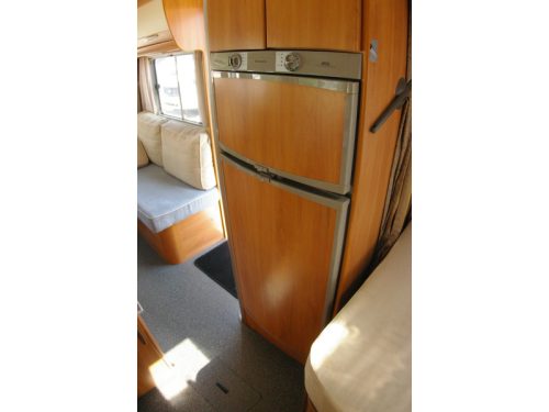 Hymer B 654 French bed, Automatic, Air conditioning photo: 14