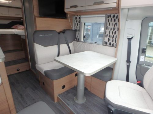 Knaus Van Wave 650 MEG MIT HUBDACH  Foto: 7