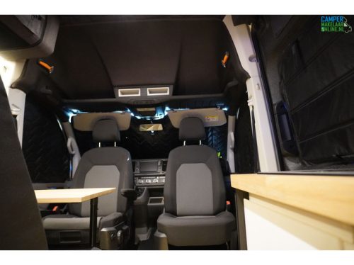 Volkswagen Crafter photo: 14