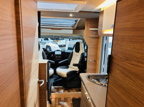 Weinsberg CaraCompact Edition Pepper 600 MEG Enkele bedden! 165 Pk! 2023! foto: 20