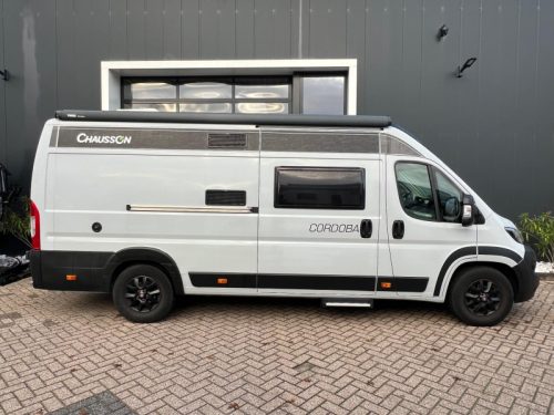 Chausson V697 VIP Dachklimaanlage, Busbiker, Markise Foto: 19