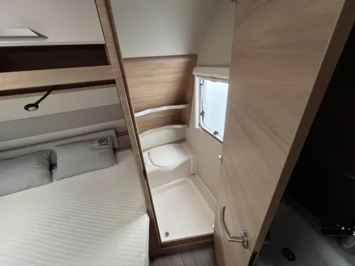Knaus Sudwind 60 Years 550 FSK Rangierhilfe, Neues Vorzelt  Foto: 17