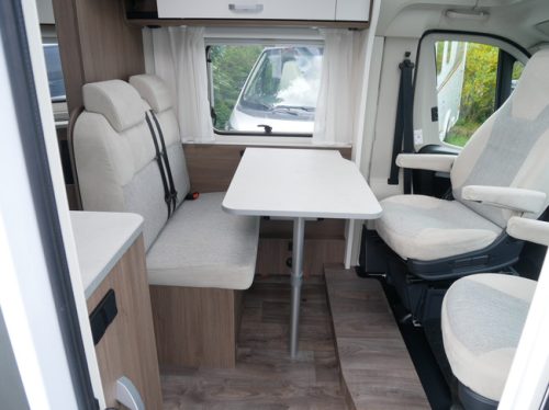 Carado V337, Single beds, 900 kilo payload, XL Garage photo: 7