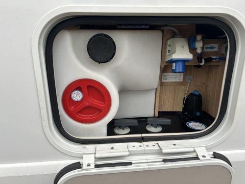 Knaus Sky Wave Airco 230V, Solarmodul  Foto: 20