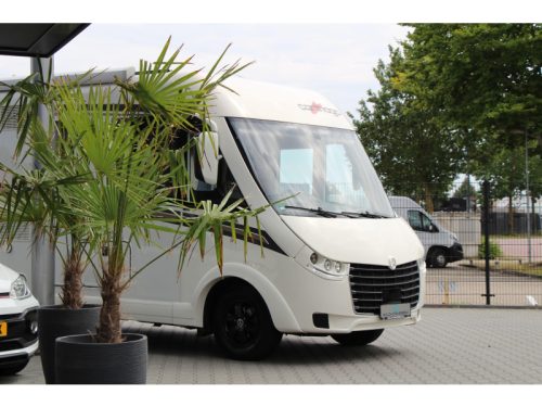 Carthago C-Tourer I 149 LE Single beds Pop-top roof photo: 5