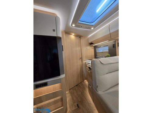 Hymer BMC-I 690 *170hp Automatic* French bed * Fully equipped photo: 17