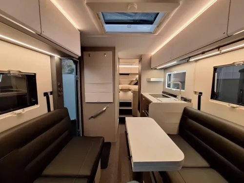 Adria Compact Supreme DL 2027 FULL Option Black ed Foto: 18