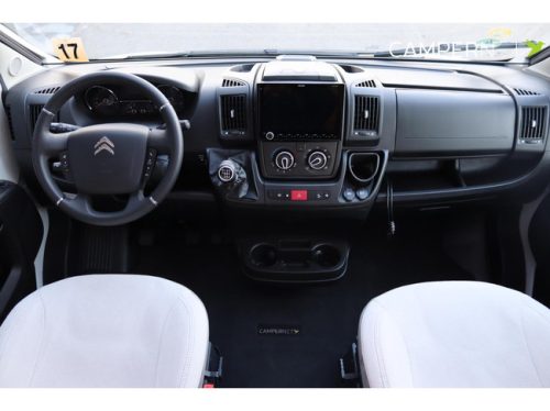 LMC Tourer T730G 165pk | L&auml;ngsbetten | Thule Markise | Thule Fahrradtr&auml;ger| Separate Dusche | Zenec Multimediasystem | Foto: 23
