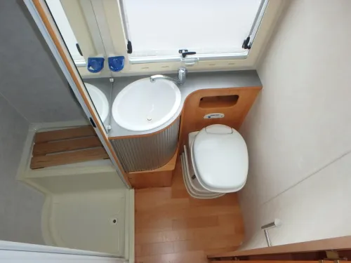 Adria Coral 680 SP  photo: 19
