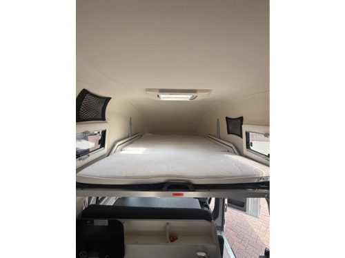 Ford Nugget plus high roof westfalia automatic 170 hp 4 berths air conditioning camera cruise ctr alloy wheels detachable tow bar pdc f/r photo: 20