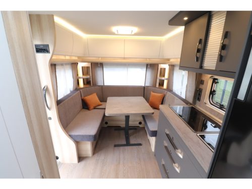 Hobby De Luxe 540 UL MODEL 2027 - 894 Foto: 8