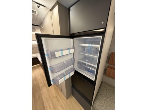 Adria Alpina Model 2027 photo: 10