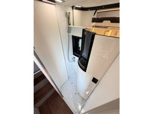 P&ouml;ssl Summit Shine 600 L AUTOMATIC/ACC/TOW HITCH/2 BATTERIES/GAS DUO/ELEC PARKING BRAKE/ALL SEASONS photo: 14