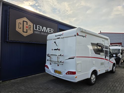 Sunlight T 58 Compact met ruimte! photo: 3