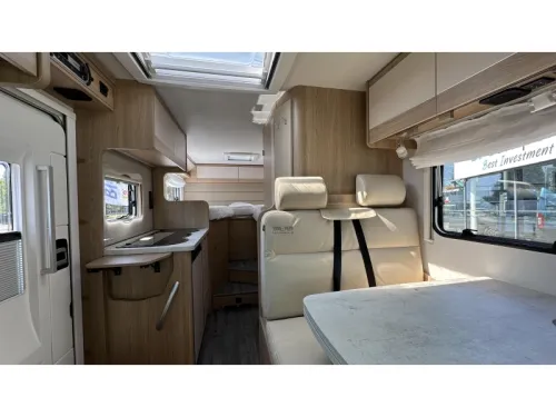 LMC Cruiser V 646 G 70jr Jubileum-Autom-NAVI  photo: 18