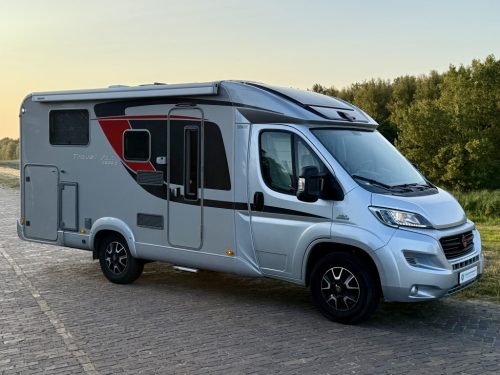 BUERSTNER Travel van 620 G Aut, Single beds, Seat heating, Solar panel, TV
