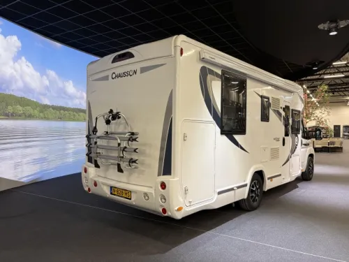 Chausson Welcome 728 EB Queensbed / cama basculante foto: 3