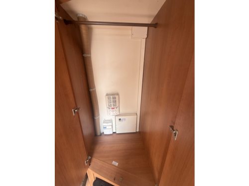Hobby 455 UF Exellent in new condition, Bovag inspected 2025, transverse bed, mover, Truma, bike rack, 2x awning, Thule, insect screen door, photo: 18