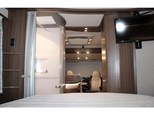 Hymer BMC-I 690 Levelsyteem / 9G Tronic  foto: 8