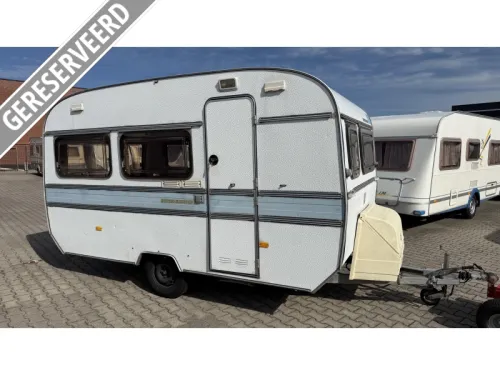 Roller One 380 Dinette Festbett Toilet Foto: 0